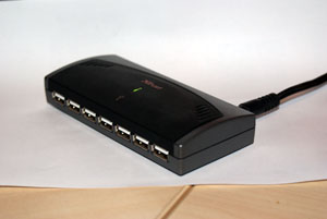 http://www.photoshop-cafe.de/werke_galerie/usb1.jpg
